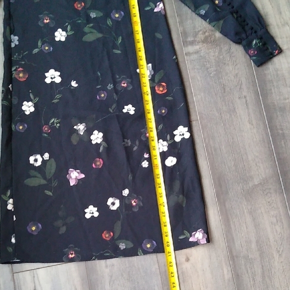 H&M Black Floral Long Sleeve Dress - Picture 5 of 9